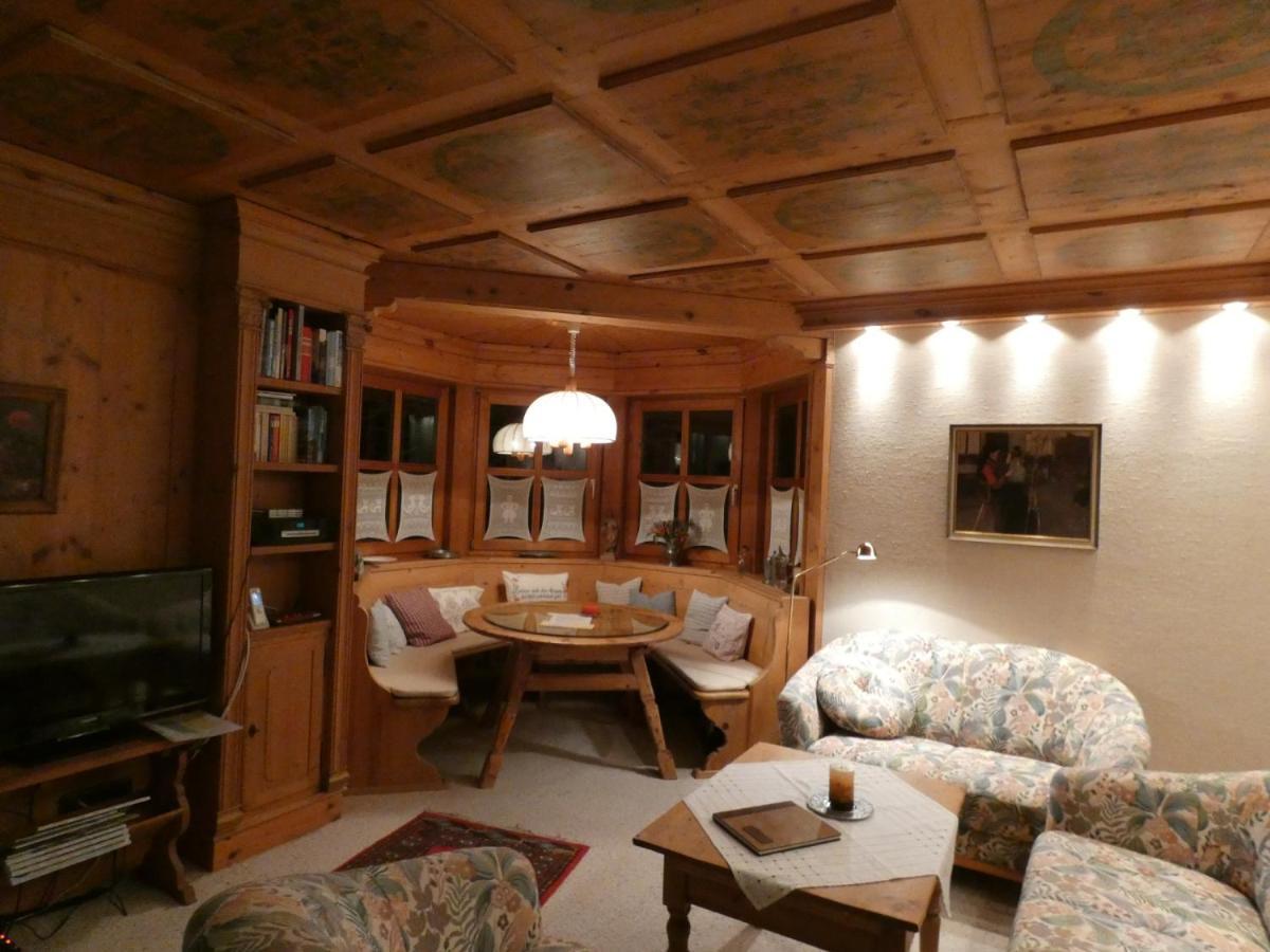 Ferienwohnung Andrea シュレヒング エクステリア 写真
